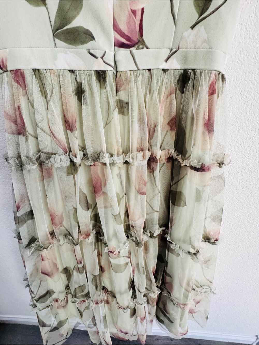 Adrianna PAPELL floral midi dress with square neck line, pale green 12 wedding - Picture 7 of 11
